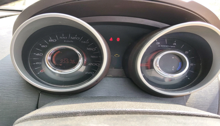 2011 Mahindra XUV500 W8, Diesel, Manual, 95,576 km, interior