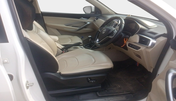 2021 MG HECTOR SHARP 2.0 DIESEL, Diesel, Manual, 1,11,000 km, interior
