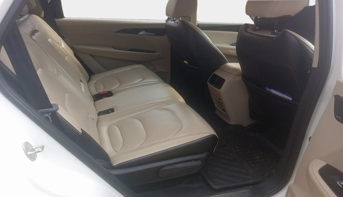2021 MG HECTOR SHARP 2.0 DIESEL, Diesel, Manual, 1,11,000 km, interior