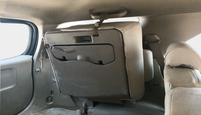 2011 Toyota Fortuner 3.0 4X4 MT, Diesel, Manual, 2,47,749 km, interior