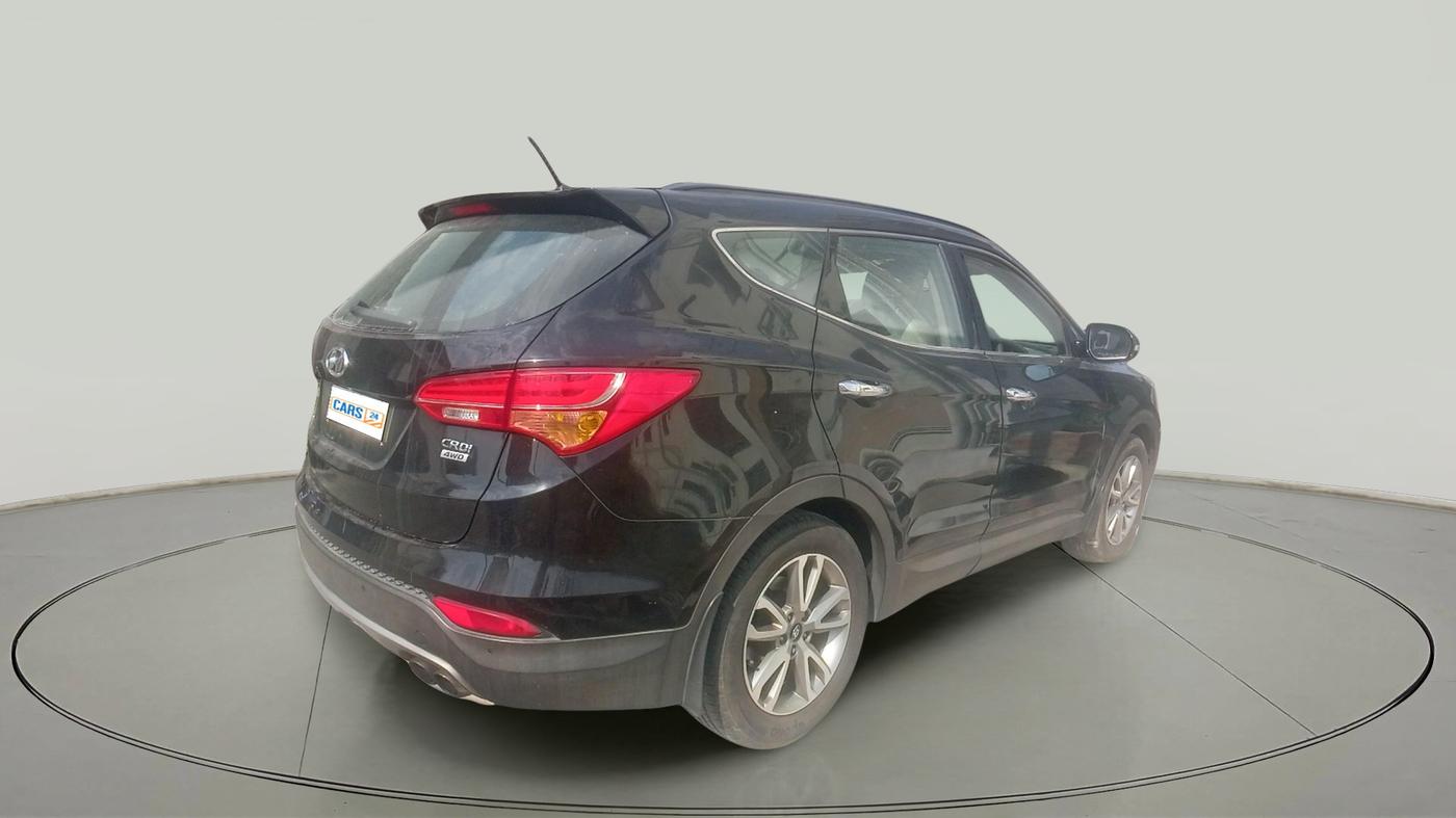 2014 Hyundai Santa Fe 4 WD AT, Diesel, Automatic, 1,69,588 km, exterior