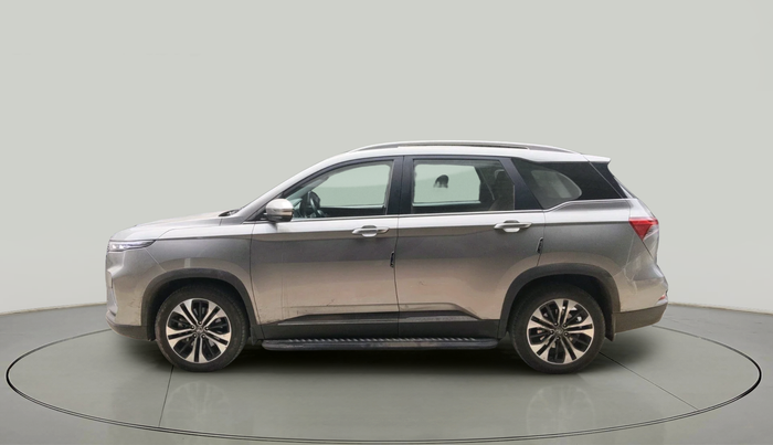 2023 MG HECTOR PLUS SHARP 2.0 DIESEL TURBO MT 6-STR, Diesel, Manual, 28,273 km, exterior