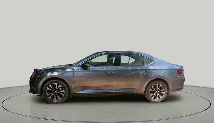 2022 Skoda Superb L&K 2.0 TSI AT, Petrol, Automatic, 37,388 km, exterior