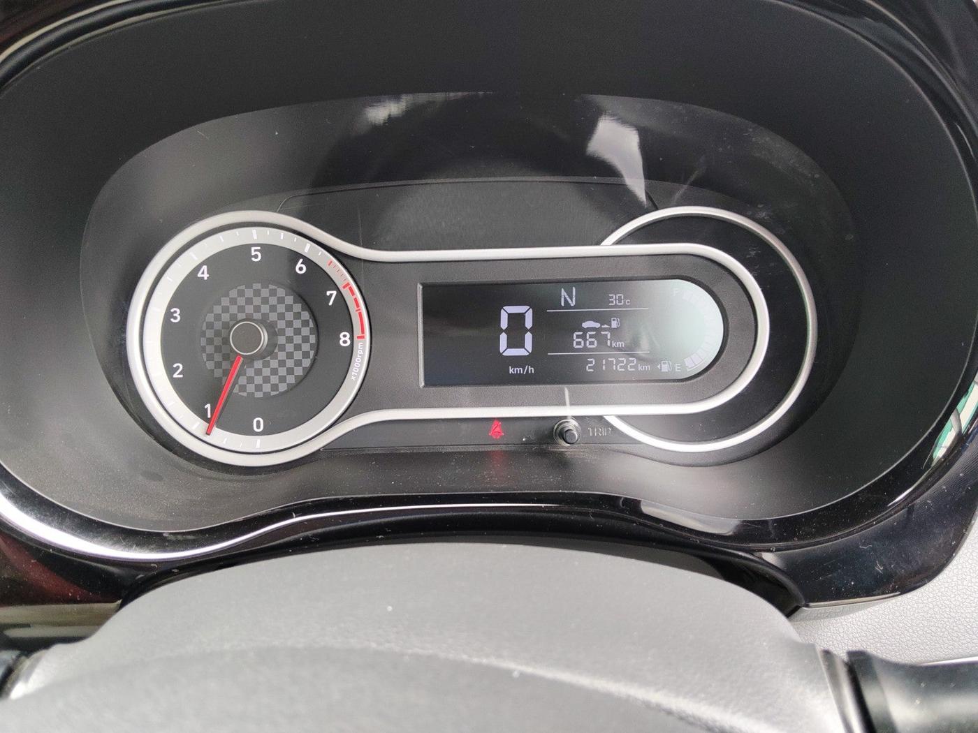 2022 Hyundai GRAND I10 NIOS SPORTZ AMT 1.2 KAPPA VTVT, Petrol, Automatic, 21,722 km, interior