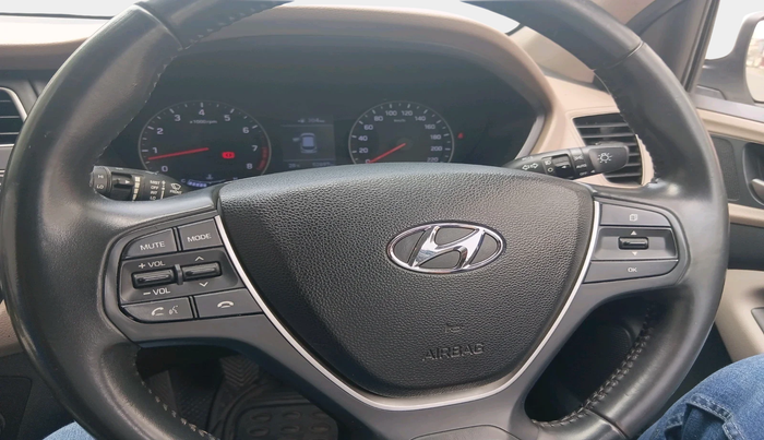 2018 Hyundai Elite i20 ASTA 1.2 (O), Petrol, Manual, 52,897 km, interior