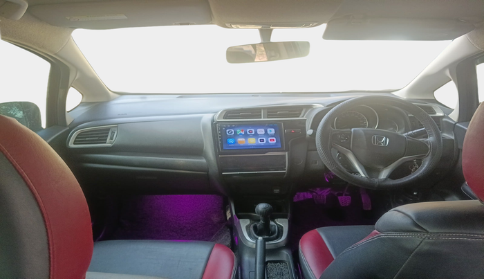 2017 Honda Jazz 1.5L I-DTEC VX, Diesel, Manual, 1,48,102 km, interior