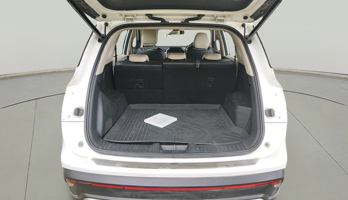 2021 MG HECTOR SHARP 2.0 DIESEL, Diesel, Manual, 1,82,556 km, exterior