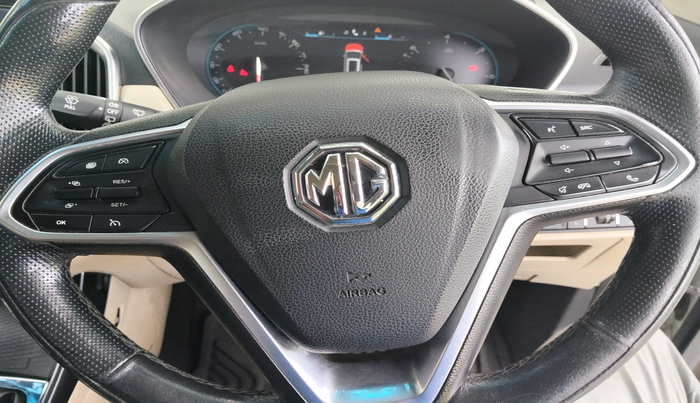 2021 MG HECTOR SHARP 2.0 DIESEL, Diesel, Manual, 1,82,556 km, interior