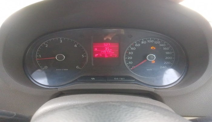 2013 Volkswagen Vento HIGHLINE DIESEL 1.6, Diesel, Manual, 1,49,735 km, interior