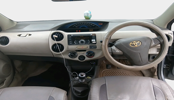 2013 Toyota Etios GD, Diesel, Manual, 2,39,342 km, interior