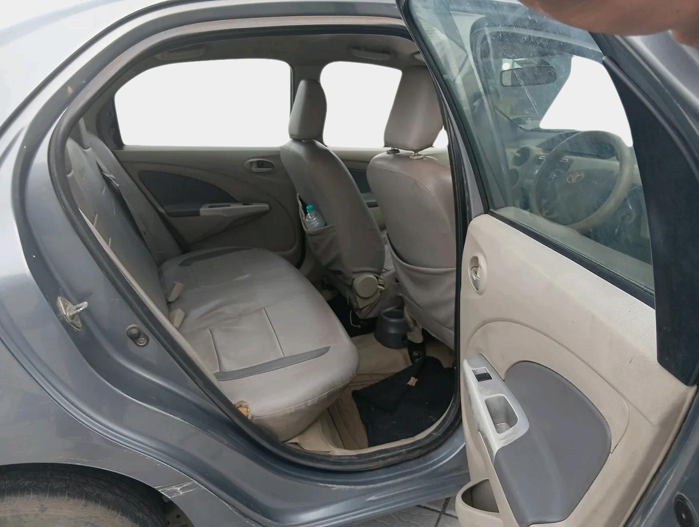 2013 Toyota Etios GD, Diesel, Manual, 2,39,342 km, interior