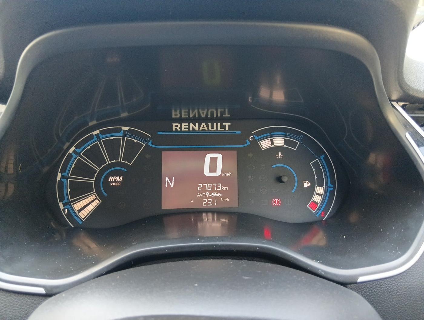 2021 Renault TRIBER RXL AMT, Petrol, Automatic, 27,873 km, interior