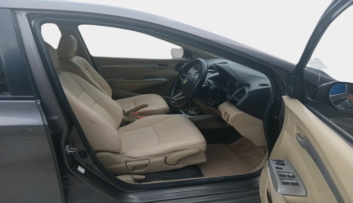 2011 Honda City 1.5L I-VTEC V MT, Petrol, Manual, 1,73,154 km, interior