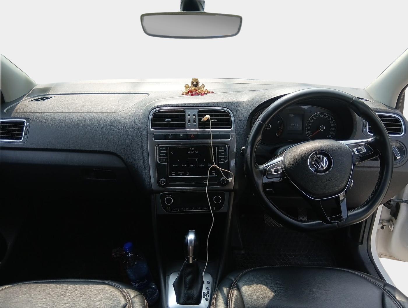 2021 Volkswagen Polo HIGHLINE PLUS 1.0L TSI AT, Petrol, Automatic, 84,154 km, interior