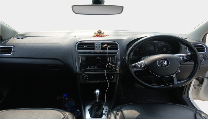 2021 Volkswagen Polo HIGHLINE PLUS 1.0L TSI AT, Petrol, Automatic, 84,154 km, interior