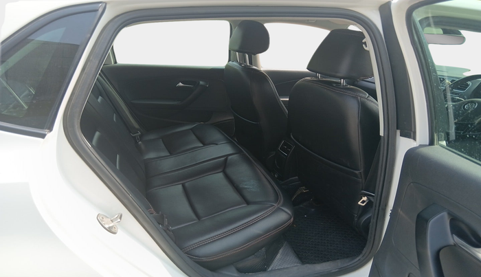 2021 Volkswagen Polo HIGHLINE PLUS 1.0L TSI AT, Petrol, Automatic, 84,154 km, interior