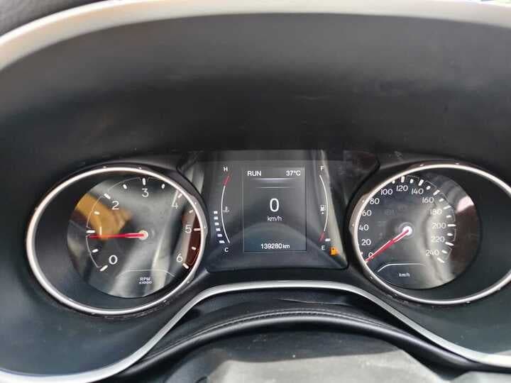2018 Jeep Compass LIMITED (O) 2.0 DIESEL, Diesel, Manual, 1,39,280 km, interior