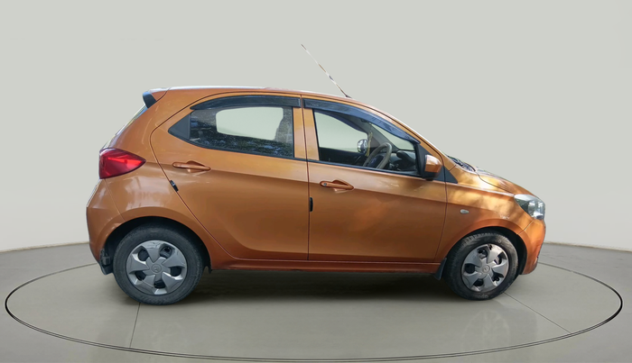 2017 Tata Tiago XT DIESEL, Diesel, Manual, 1,20,863 km, exterior