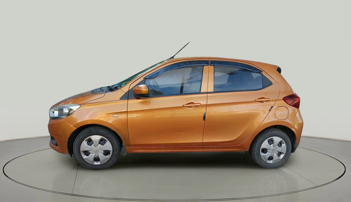 2017 Tata Tiago XT DIESEL, Diesel, Manual, 1,20,863 km, exterior