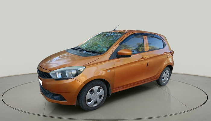2017 Tata Tiago XT DIESEL, Diesel, Manual, 1,20,863 km, exterior