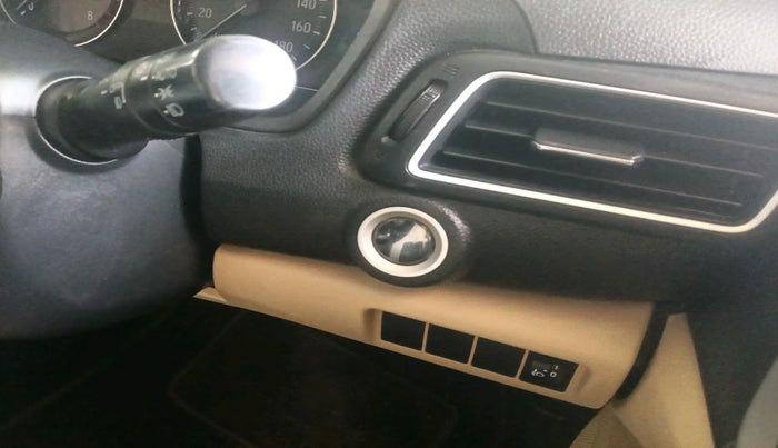 2021 Honda Amaze 1.2L I-VTEC VX CVT, Petrol, Automatic, 77,314 km, interior