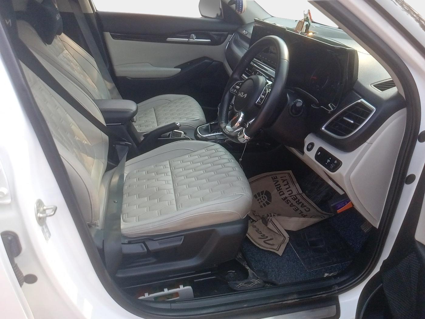 2022 KIA SELTOS HTX IVT 1.5 PETROL, Petrol, Automatic, 69,953 km, interior