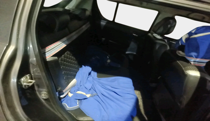 2017 Maruti Swift VXI O, Petrol, Manual, 33,204 km, interior