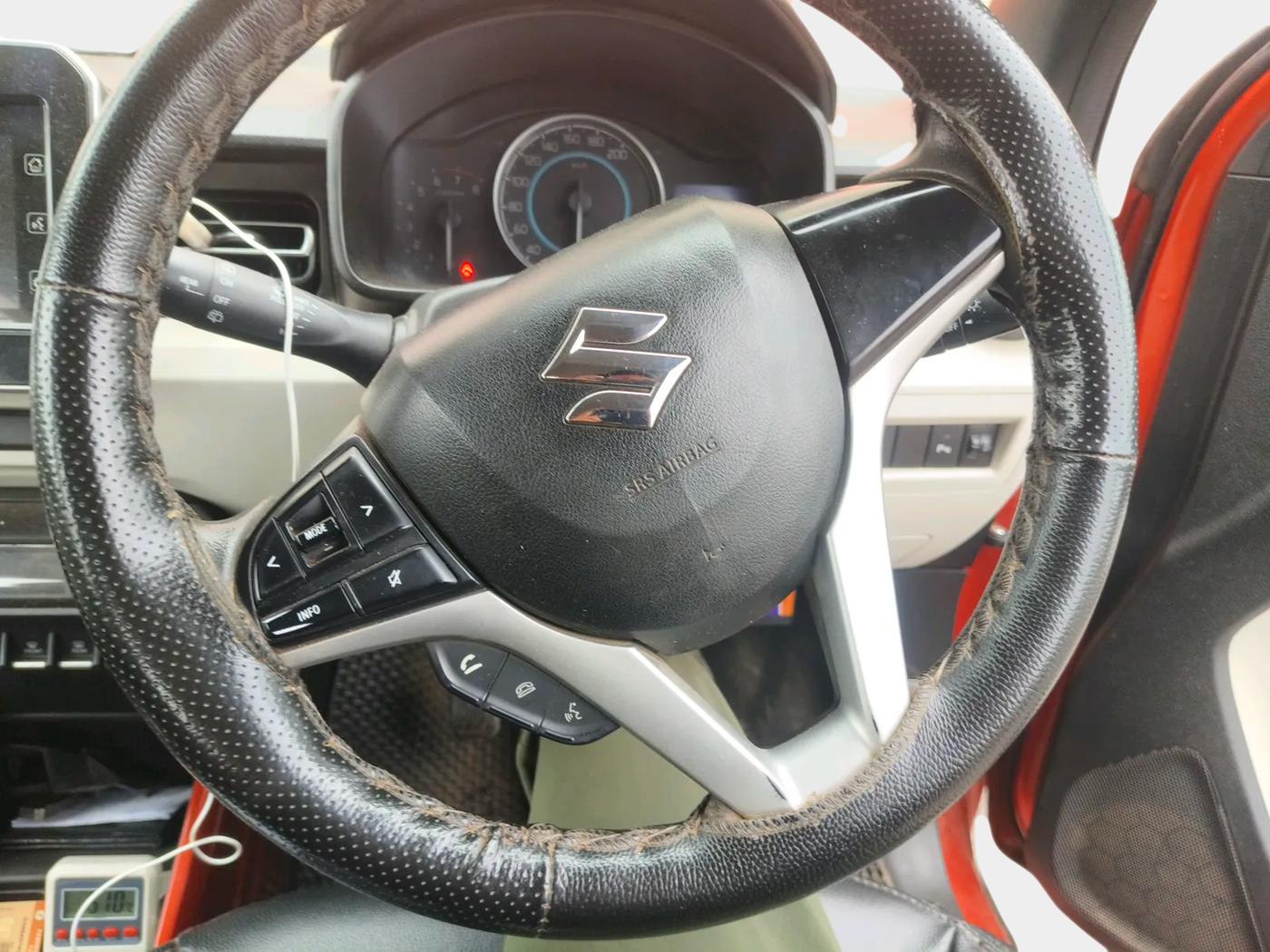 2017 Maruti IGNIS ALPHA 1.2, Petrol, Manual, 1,21,095 km, interior