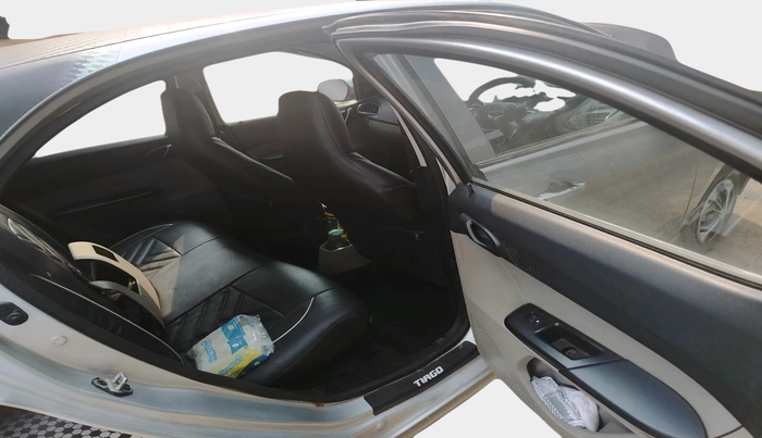 2017 Tata Tiago XM PETROL, Petrol, Manual, 87,371 km, interior
