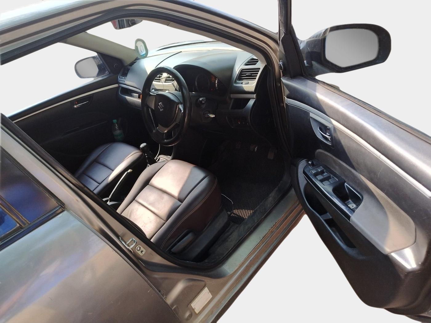 2013 Maruti Swift VDI, Diesel, Manual, 1,11,949 km, interior