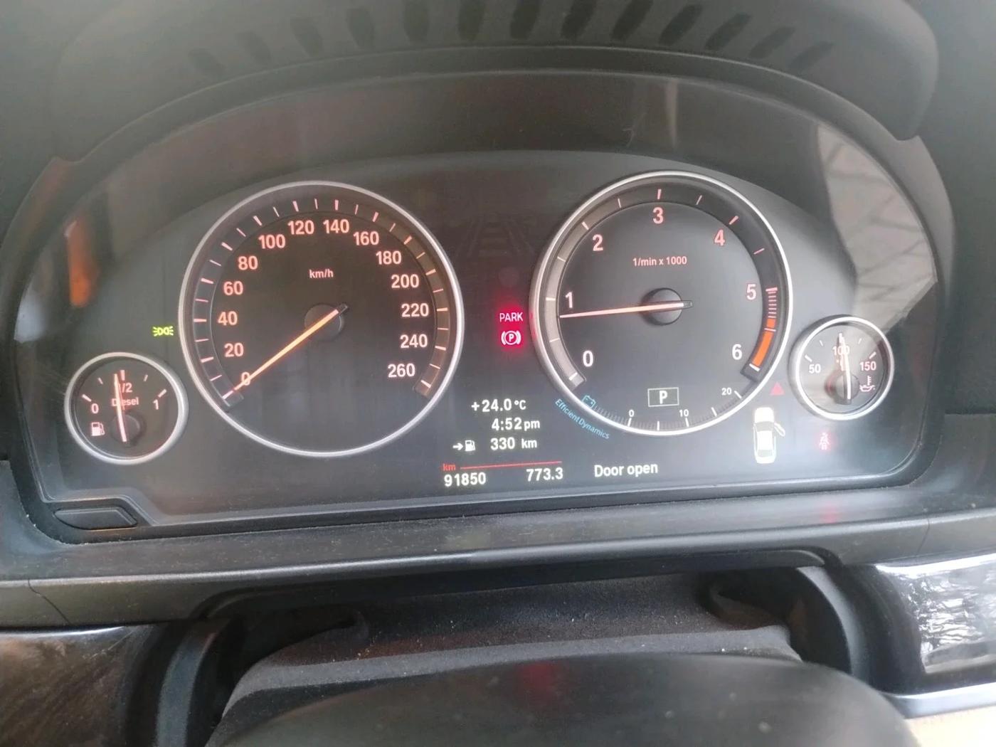 2013 BMW 5 Series 520D 2.0, Diesel, Automatic, 91,850 km, interior