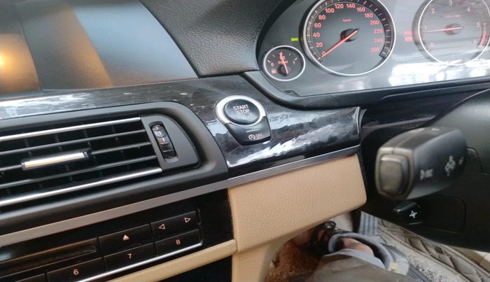 2013 BMW 5 Series 520D 2.0, Diesel, Automatic, 91,850 km, interior