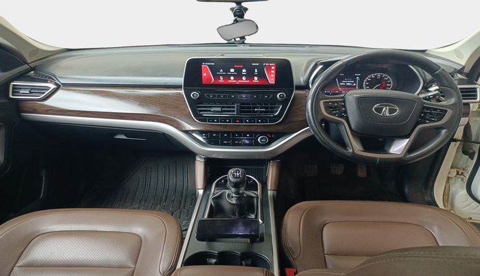 2020 Tata Harrier XZ 2.0L, Diesel, Manual, 83,519 km, interior