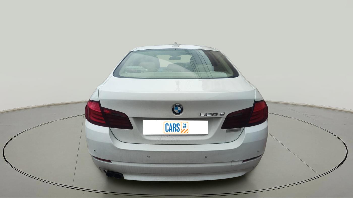 2011 BMW 5 Series 520D 2.0, Diesel, Automatic, 1,34,093 km, exterior