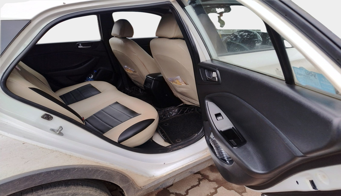 2015 Hyundai i20 Active 1.2 S, Petrol, Manual, 85,644 km, interior
