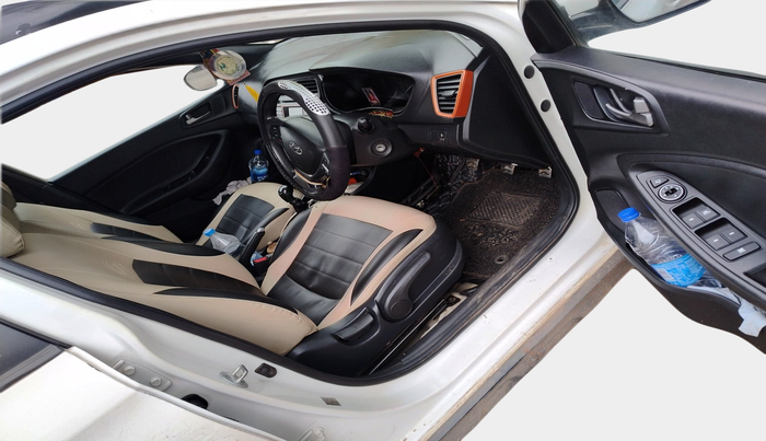 2015 Hyundai i20 Active 1.2 S, Petrol, Manual, 85,644 km, interior