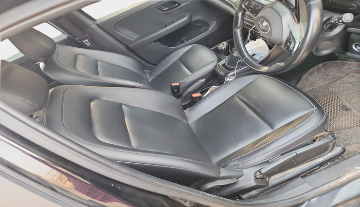 2023 Tata ALTROZ XT PETROL DARK EDITION, Petrol, Manual, 74,406 km, interior