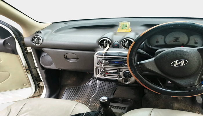 2011 Hyundai Santro Xing GL PLUS, Petrol, Manual, 71,533 km, interior