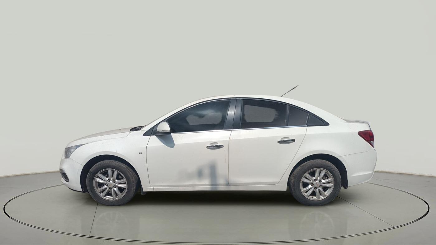2016 Chevrolet Cruze LTZ AT, Diesel, Automatic, 84,672 km, exterior