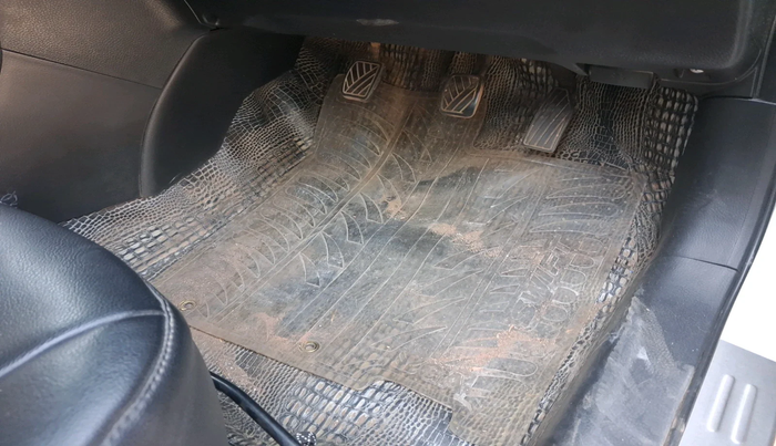 2016 Maruti Swift VXI, Petrol, Manual, 65,980 km, interior