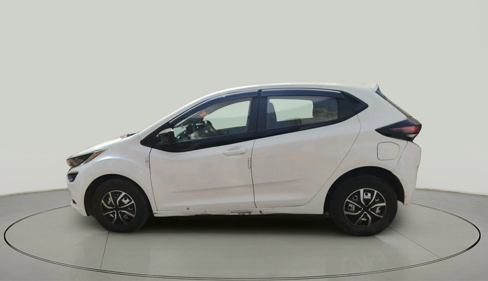 2020 Tata ALTROZ XE PETROL, Petrol, Manual, 68,202 km, exterior