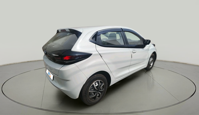 2020 Tata ALTROZ XE PETROL, Petrol, Manual, 68,202 km, exterior