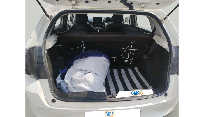 2020 Tata ALTROZ XE PETROL, Petrol, Manual, 68,202 km, exterior