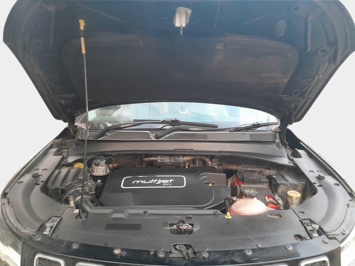 2017 Jeep Compass LIMITED (O) 2.0 DIESEL 4X4, Diesel, Manual, 1,14,331 km, exterior