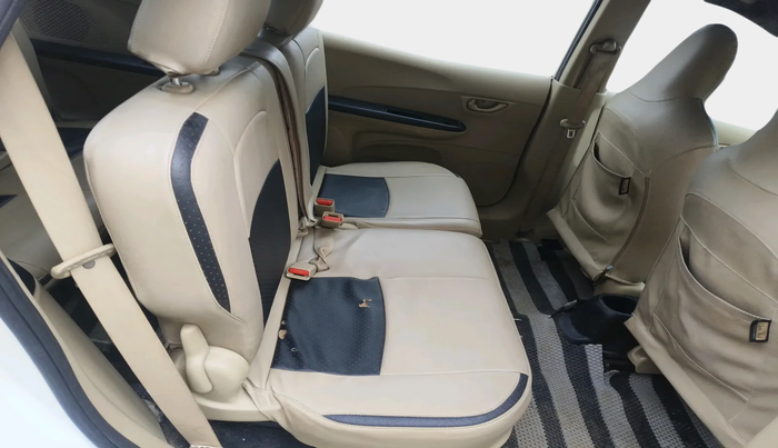 2014 Honda Mobilio 1.5L I-VTEC S, Petrol, Manual, 77,036 km, interior