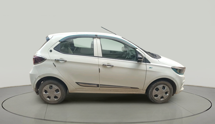 2023 Tata TIAGO EV XT MEDIUM RANGE, Electric, Automatic, 38,695 km, exterior