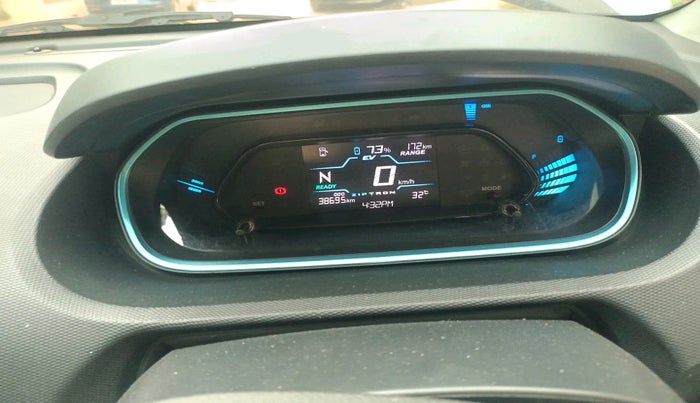 2023 Tata TIAGO EV XT MEDIUM RANGE, Electric, Automatic, 38,695 km, interior