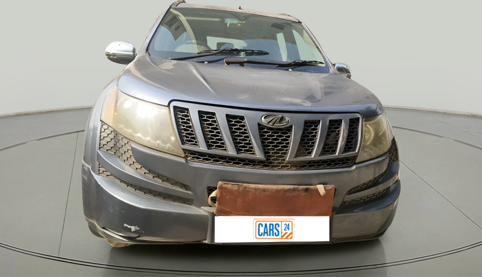 2014 Mahindra XUV500 W4, Diesel, Manual, 69,823 km, exterior