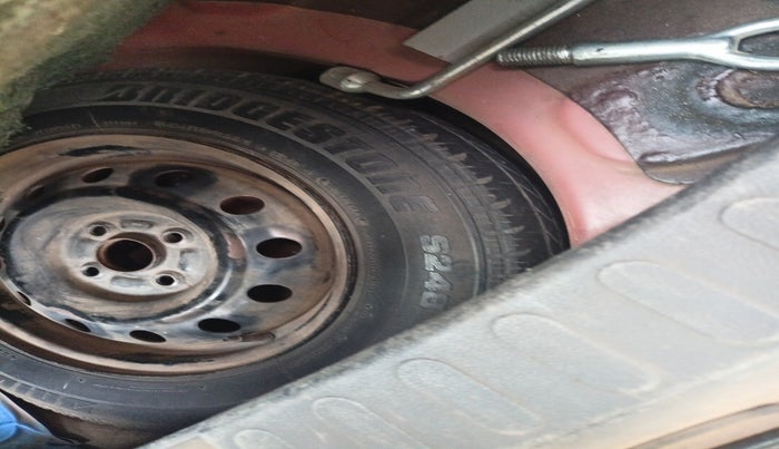 2013 Maruti Ritz VXI, Petrol, Manual, 83,439 km, tyre