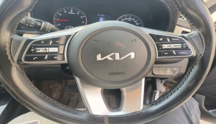 2021 KIA SELTOS HTK PLUS 1.5, Petrol, Manual, 1,13,934 km, interior